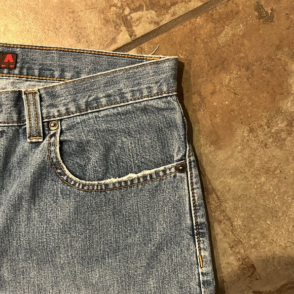 Vintage previously hemmed Perry Ellis America jeans, 34x27 - Picture 6 of 10